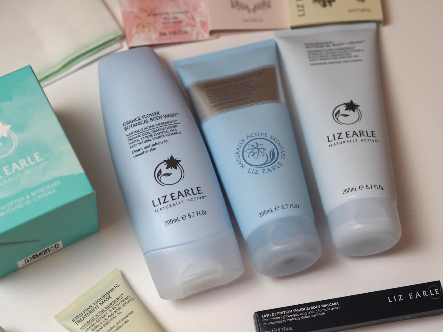 Liz Earle Botanical Bliss Block Buster