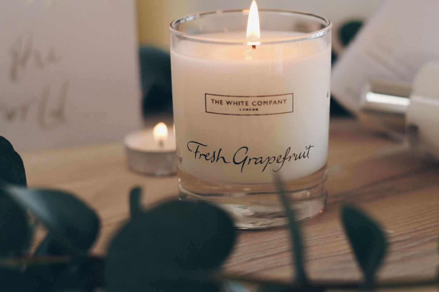 The White Company Fresh Grapefruit Candle